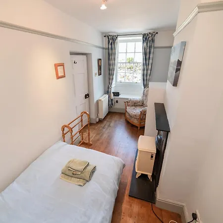 Corner House Lorton