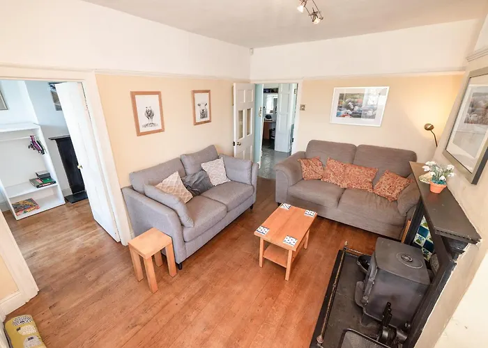 Corner House * Lorton