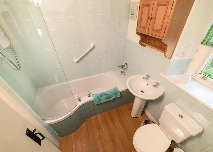 Corner House * Lorton